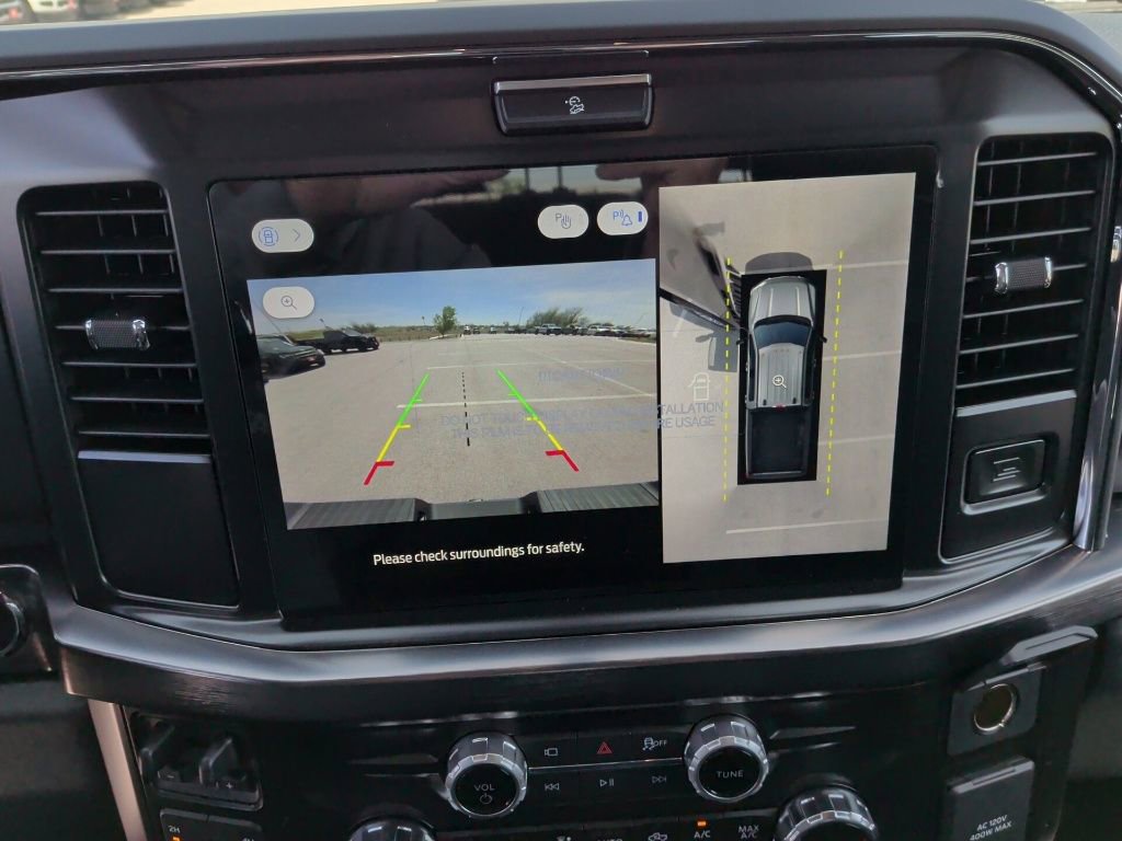 New 2026 Ford F250 Lariat w/ Chrome Package image 26