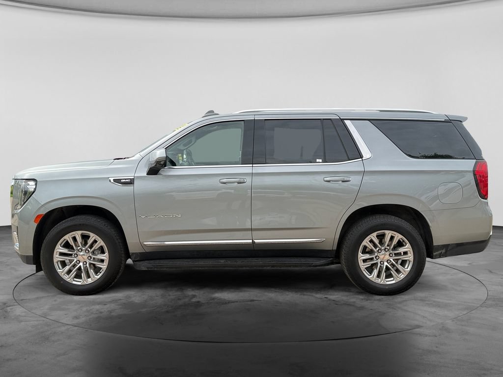 Used 2024 GMC Yukon SLT w/ SLT Luxury Package AWD/4WD image 6