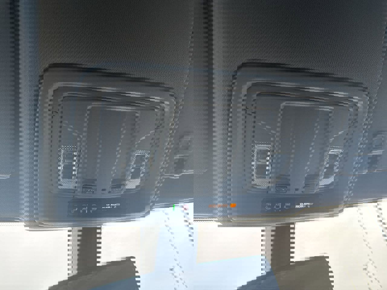 Used 2022 Chevrolet Silverado 1500 LT w/ Z71 Off-Road Package image 17