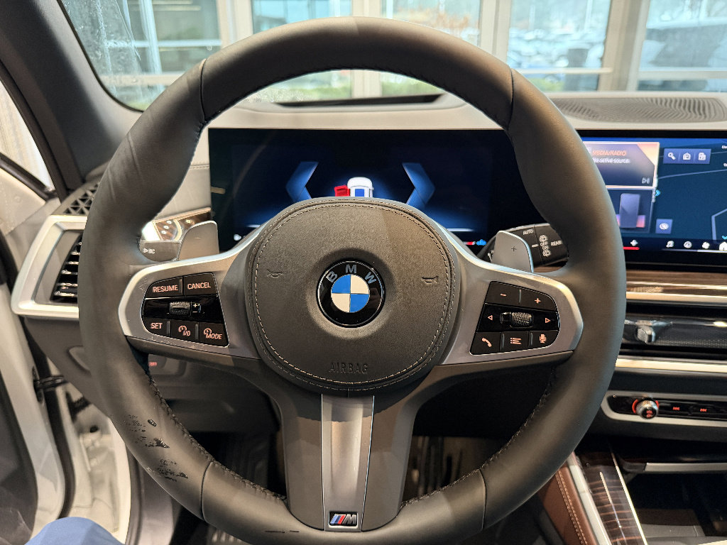 New 2026 BMW X5 xDrive40i w/ M Sport Package image 9