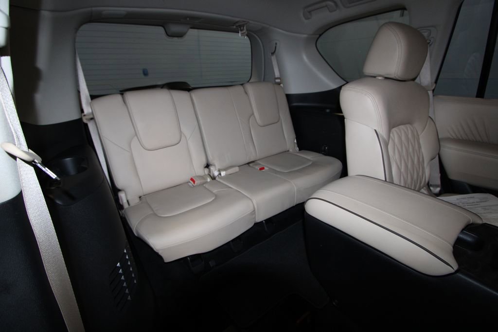 Used 2024 Nissan Armada Platinum w/ Captain's Chairs Package image 35