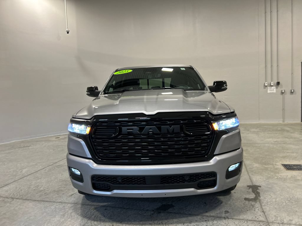 Used 2025 RAM 1500 Lone Star AWD/4WD image 3