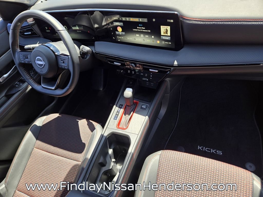 Used 2025 Nissan Kicks SR AWD/4WD image 17