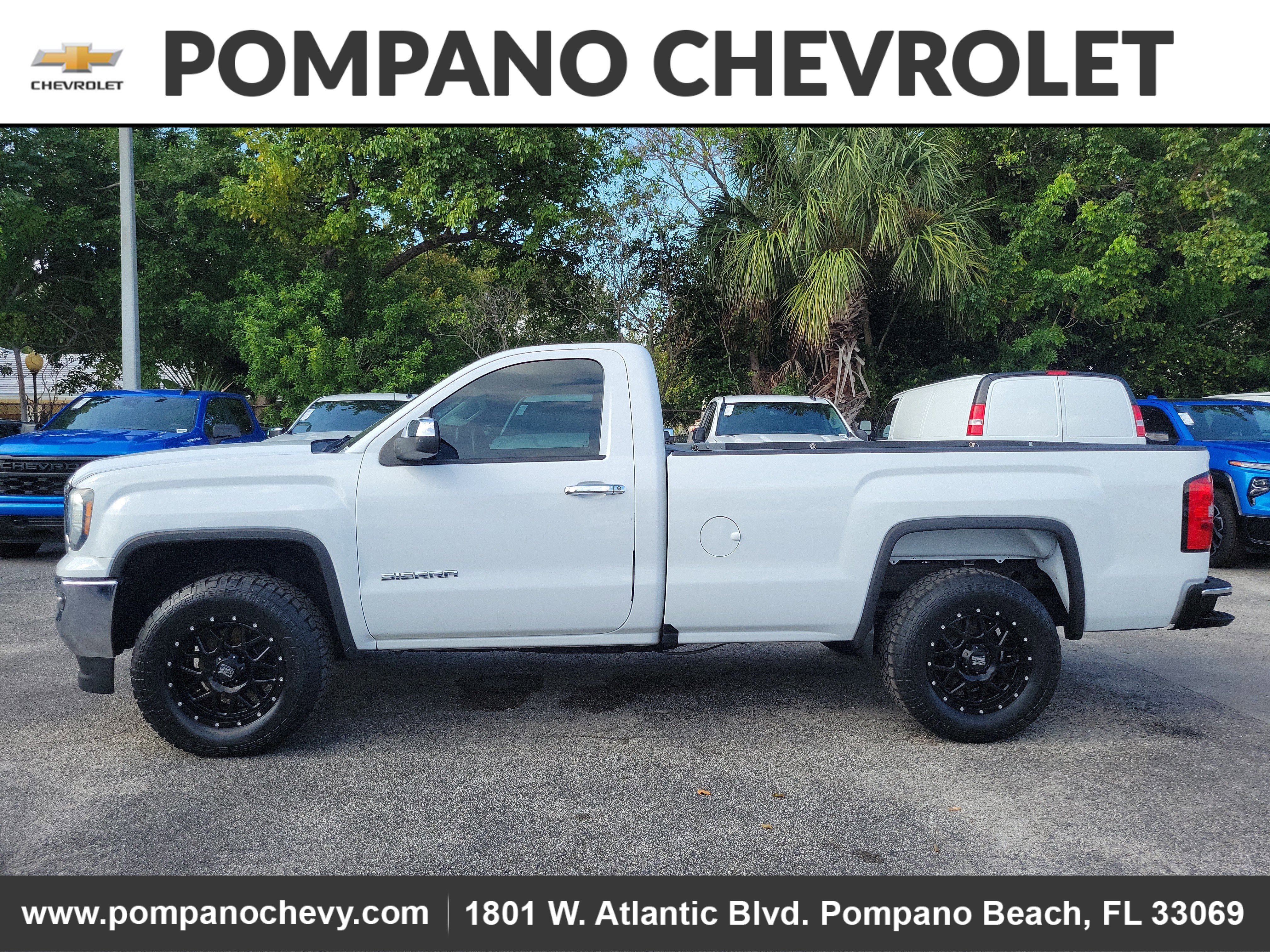 Used 2017 GMC Sierra 1500 2WD Regular Cab image 6
