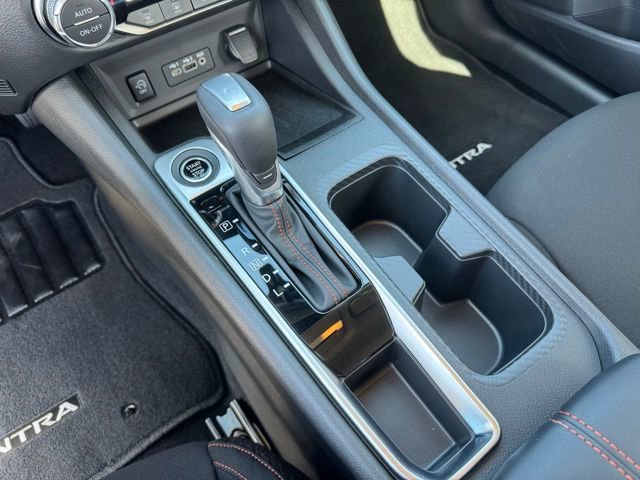 Used 2025 Nissan Sentra SR image 21