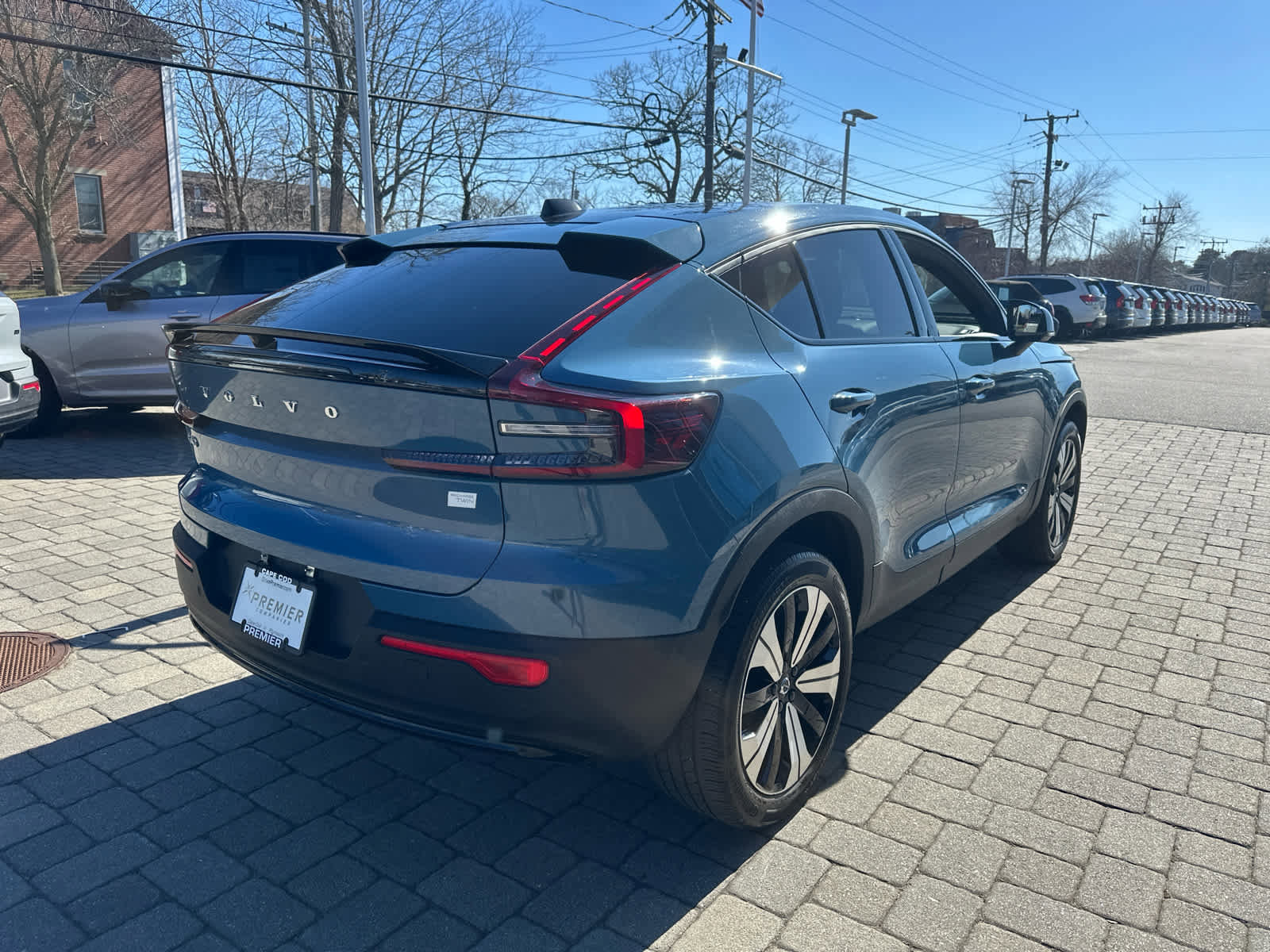 Used 2023 Volvo C40 P8 Recharge Plus image 31