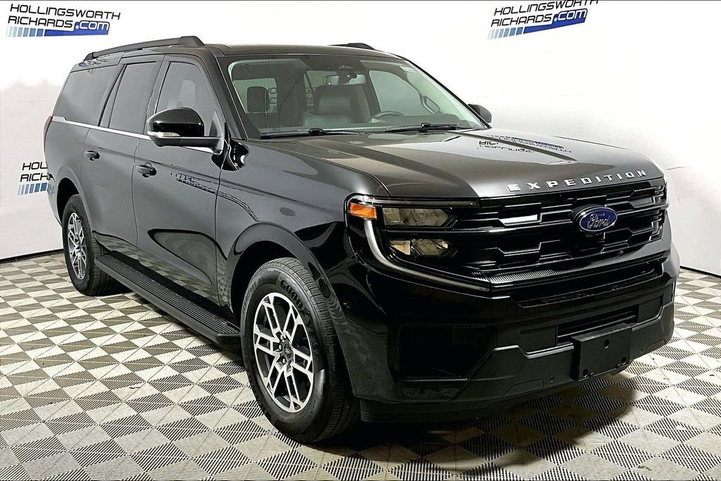 New 2026 Ford Expedition Max Active image 2