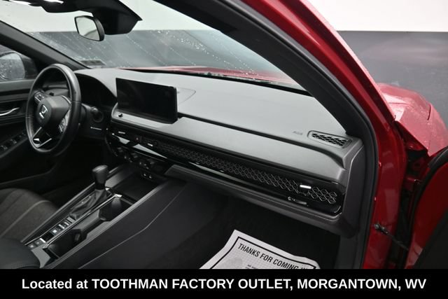 Used 2024 Honda Accord Sport image 9