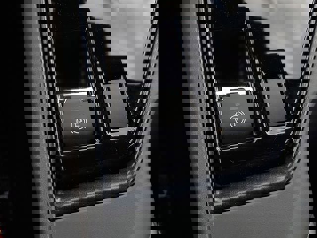 New 2025 Subaru Crosstrek 2.5i Limited w/ Crosstrek Mirror Package image 31