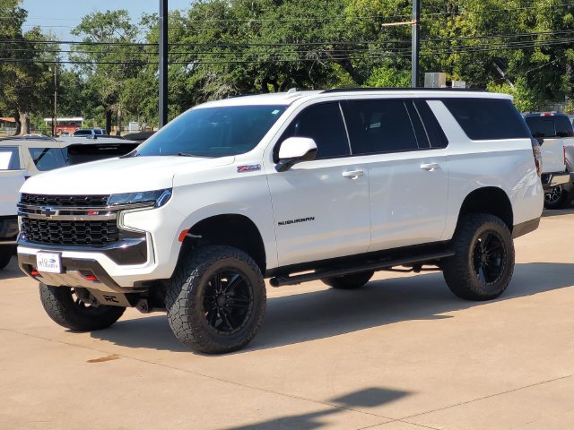 Used 2022 Chevrolet Suburban Z71 AWD/4WD image 3