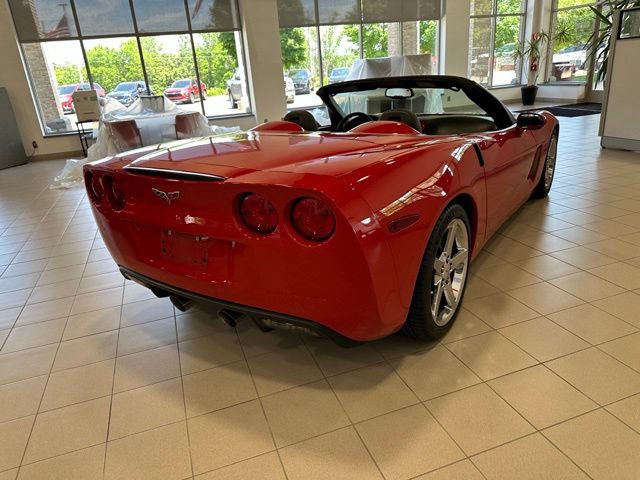 Used 2007 Chevrolet Corvette Convertible w/ Preferred Equipment Group RWD image 5