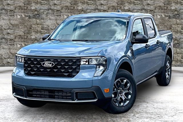 New 2026 Ford Maverick XLT w/ Equipment Group 301A AWD/4WD image 2