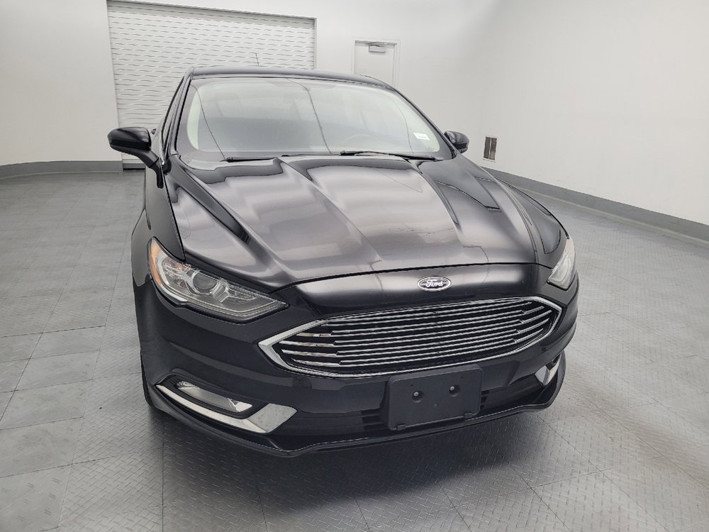Used 2018 Ford Fusion SE w/ Equipment Group 201A FWD image 14