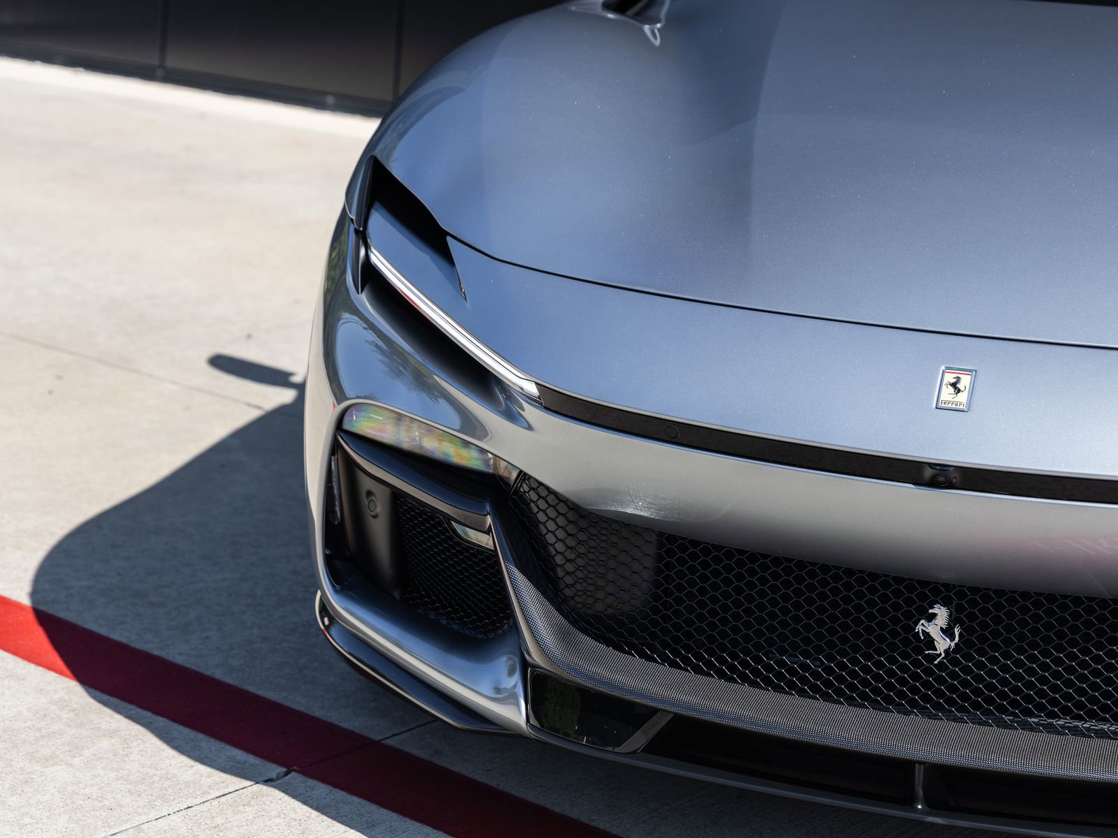 Used 2025 Ferrari Purosangue AWD/4WD image 20