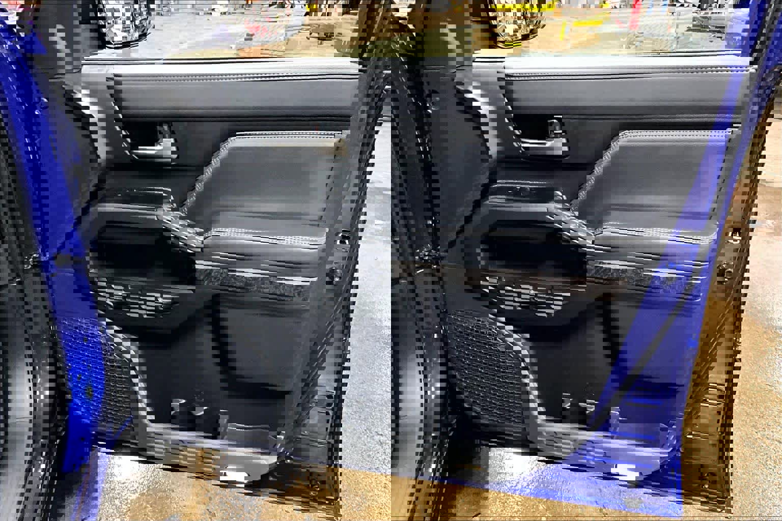 Certified 2025 Toyota Tacoma Limited image 22