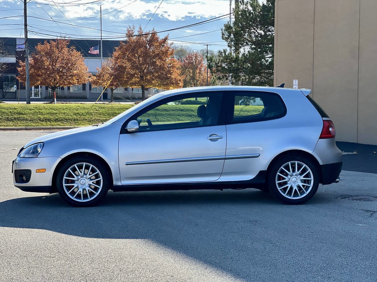 Used 2007 Volkswagen GTI 2-Door image 9