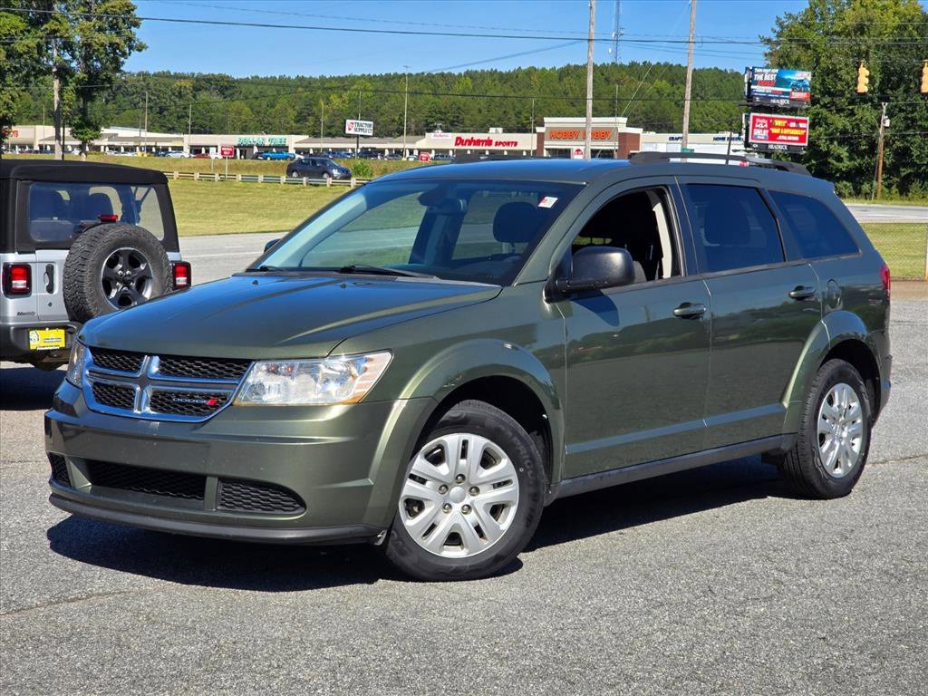 Used 2019 Dodge Journey SE FWD image 2