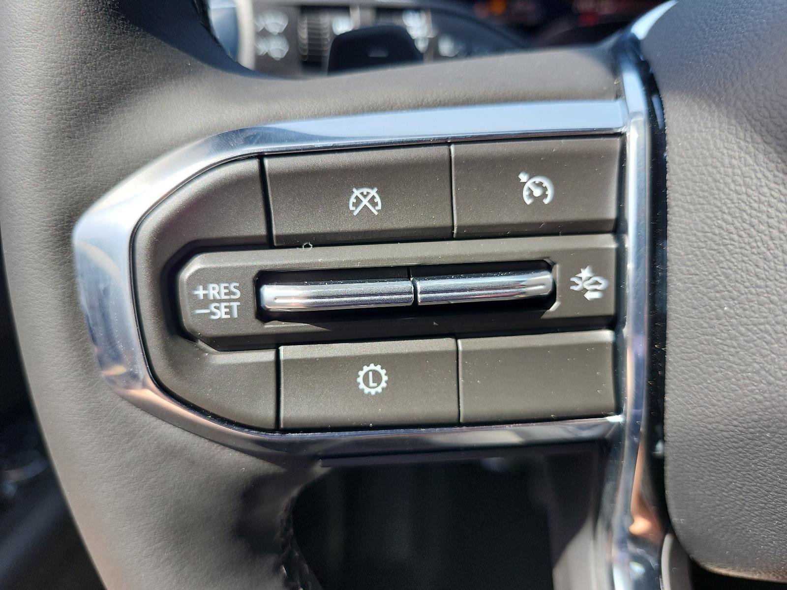 New 2026 GMC Yukon XL Denali w/ Sun & Power Step Package AWD/4WD image 20