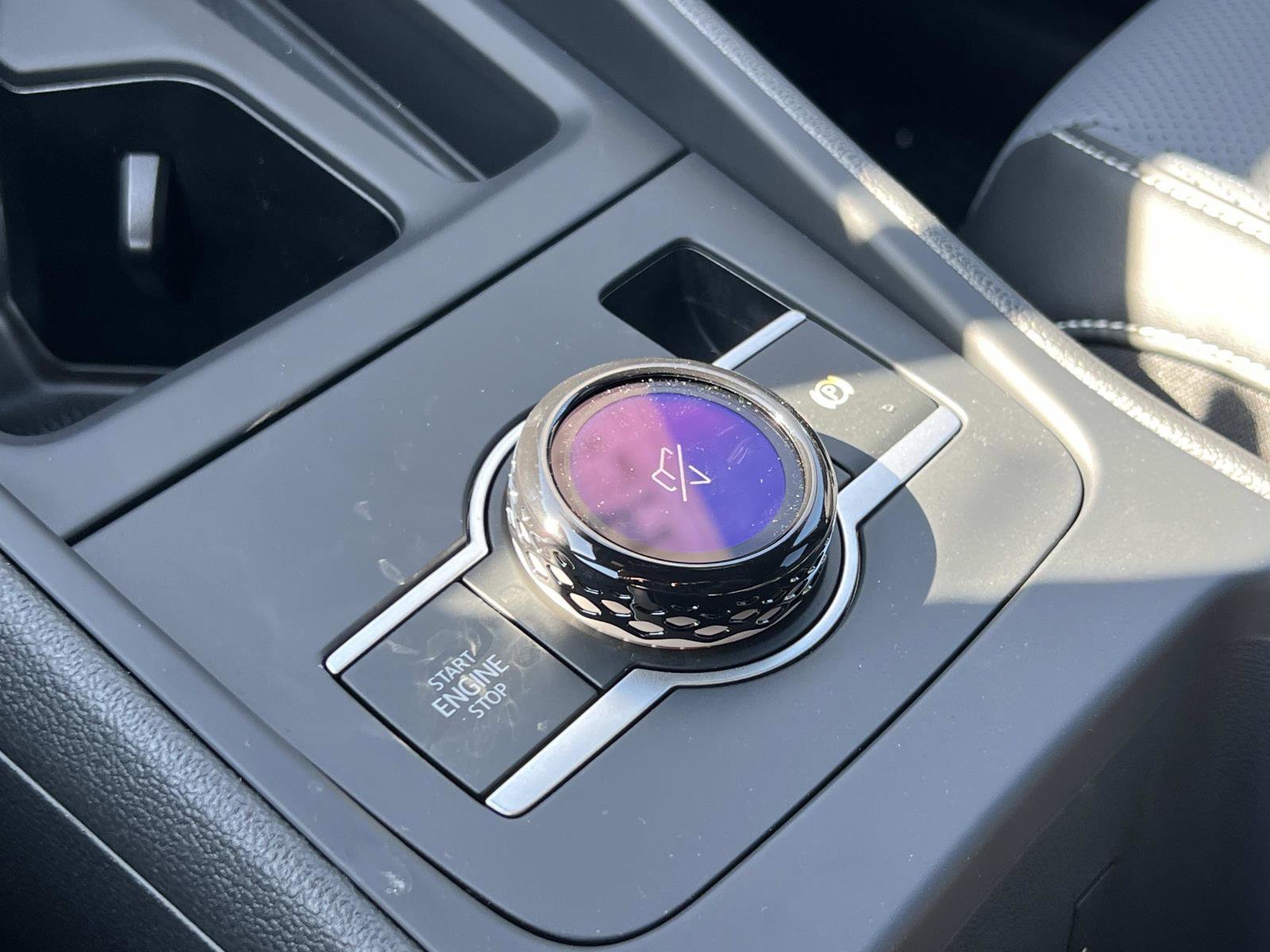 New 2026 Volkswagen Tiguan SE R-Line image 16