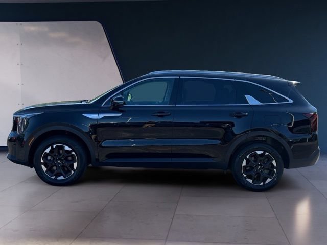 Certified 2024 Kia Sorento S AWD/4WD image 2