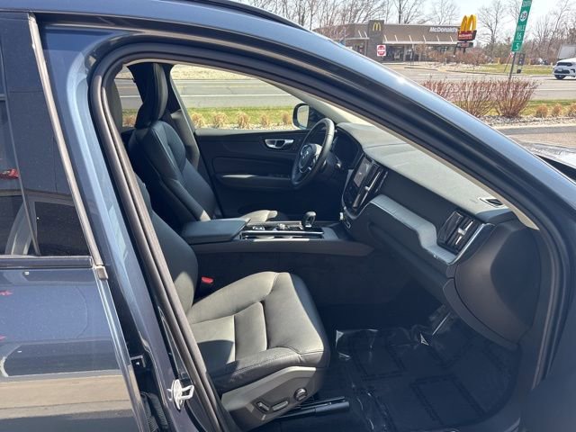 Certified 2025 Volvo XC60 B5 Plus w/ Climate Package image 14