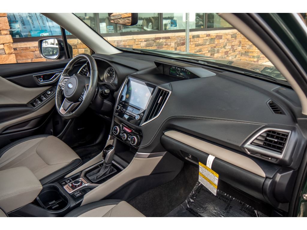 Used 2022 Subaru Forester Limited image 14