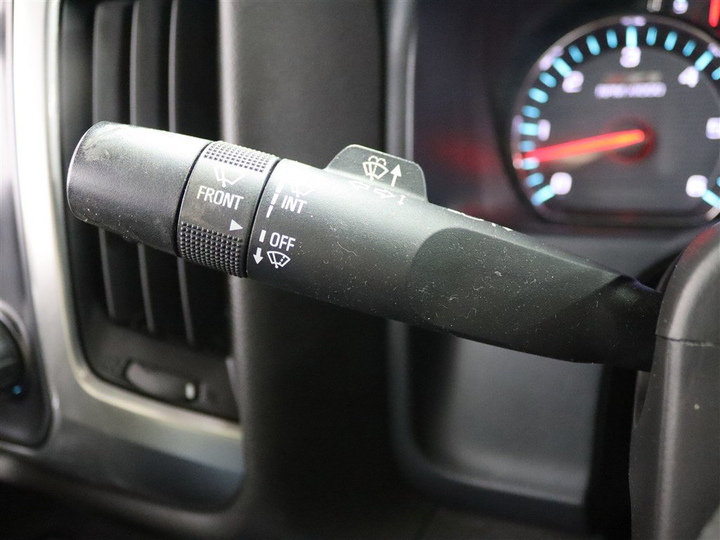 Used 2018 Chevrolet Silverado 2500 LT w/ Custom Sport Edition image 29