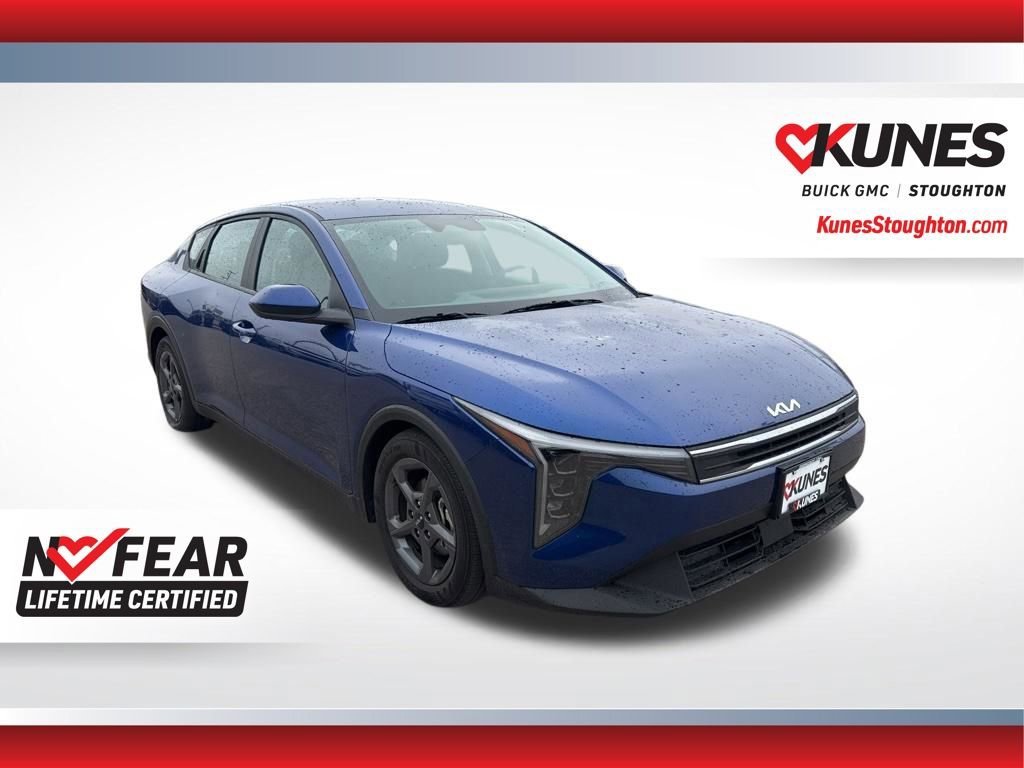 Used 2025 Kia K4 LXS image 4
