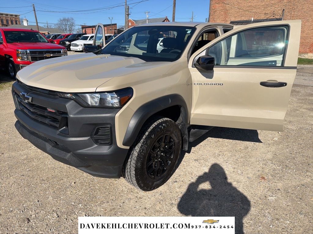 Used 2024 Chevrolet Colorado Trail Boss w/ Technology Package image 21
