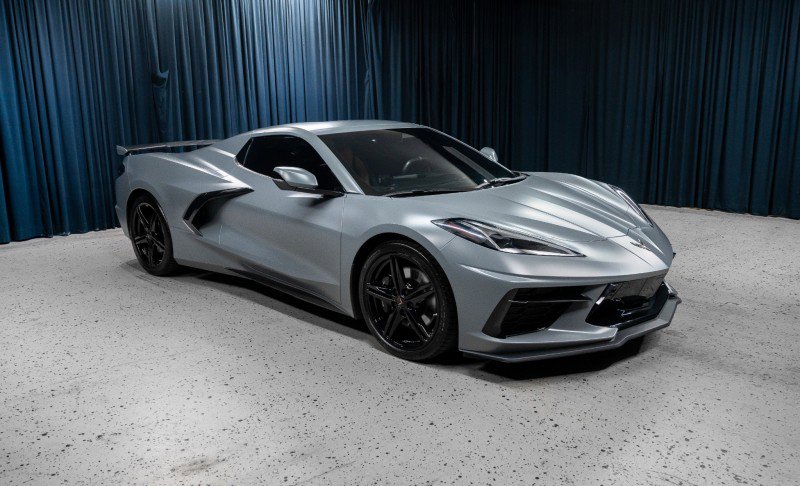 Used 2025 Chevrolet Corvette Stingray Premium Conv w/ Z51 Performance Package RWD image 8