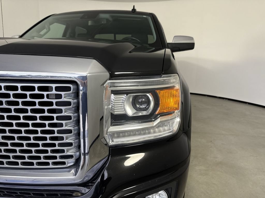 Used 2015 GMC Sierra 1500 Denali w/ Driver Alert Package AWD/4WD image 11