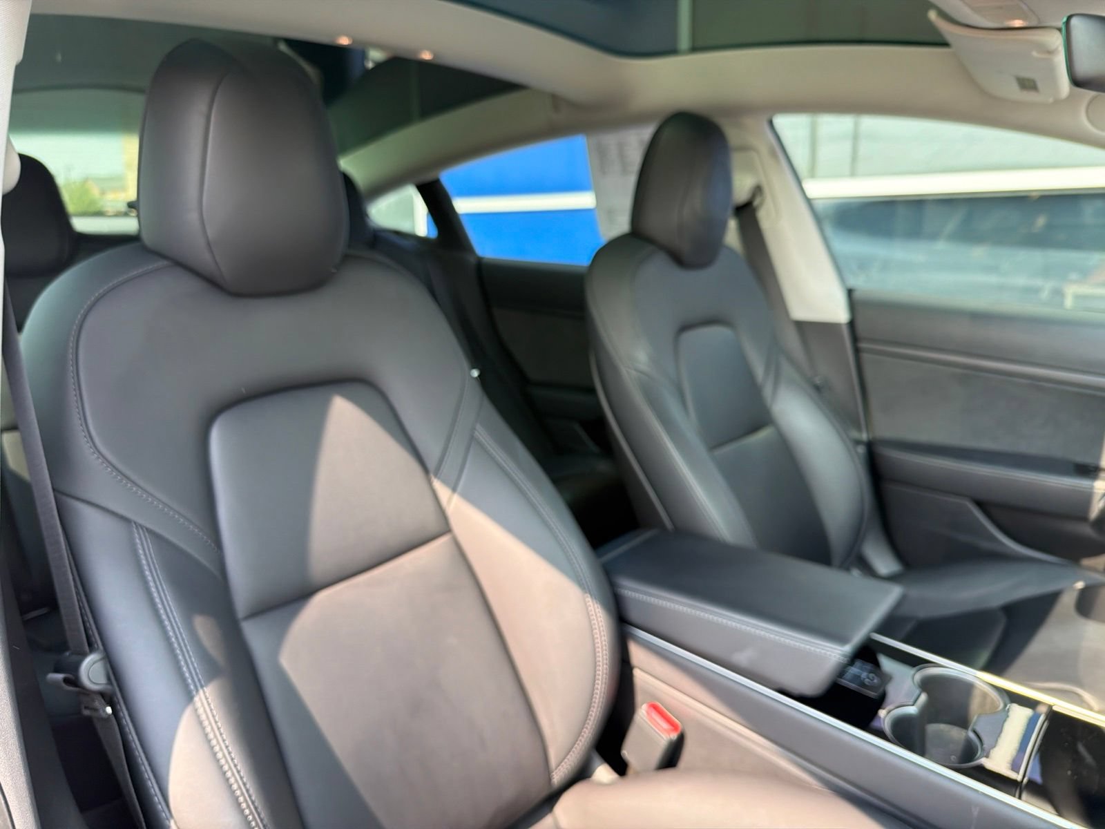 Used 2020 Tesla Model 3 Standard Range Plus RWD image 27