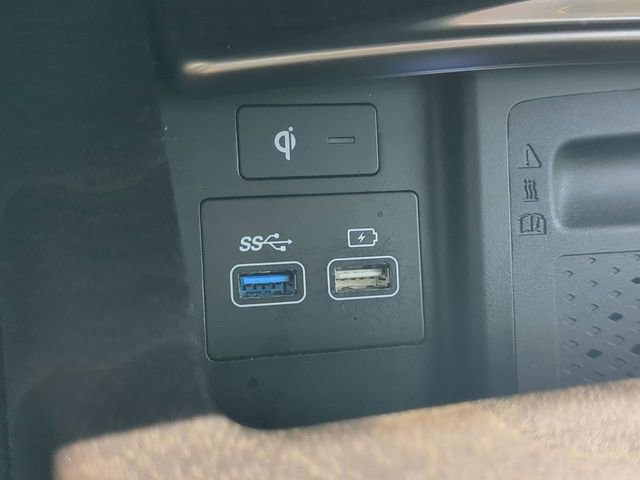 Used 2021 Genesis G80 2.5T w/ Prestige Package image 21