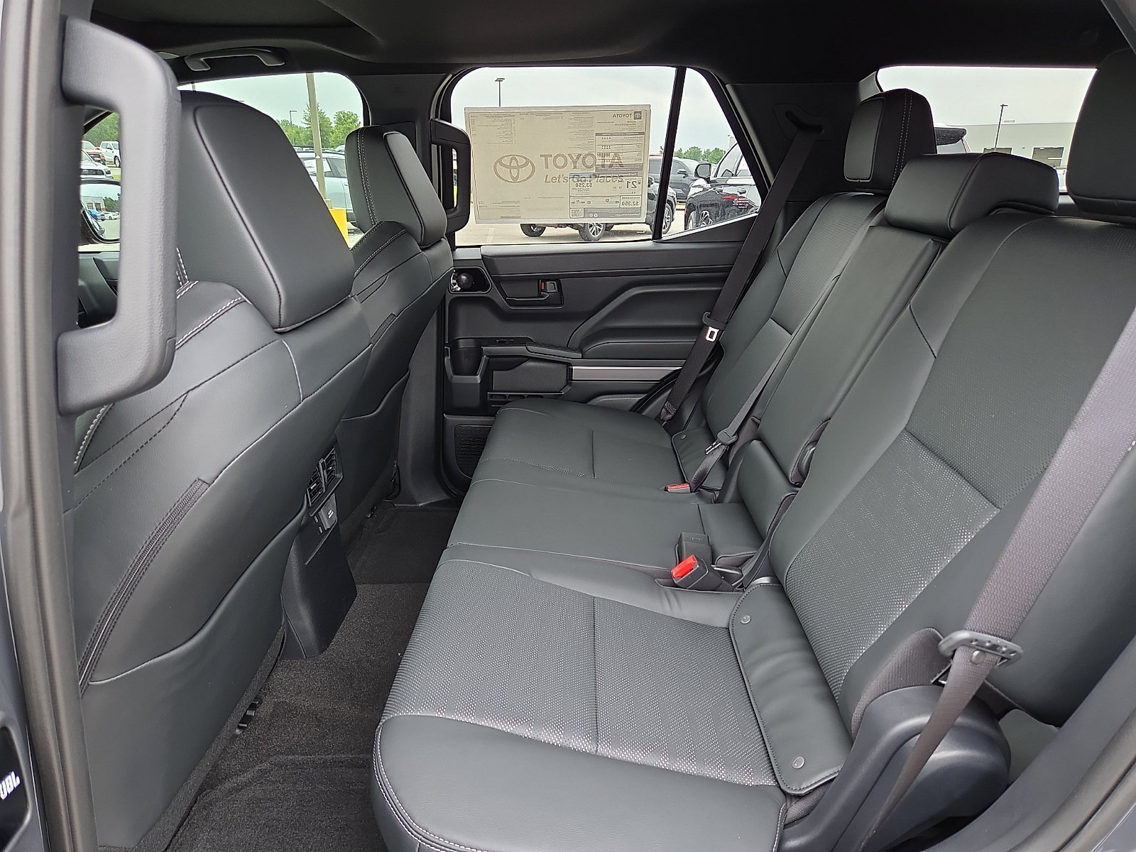 New 2026 Toyota 4Runner TRD Off-Road Premium AWD/4WD image 7