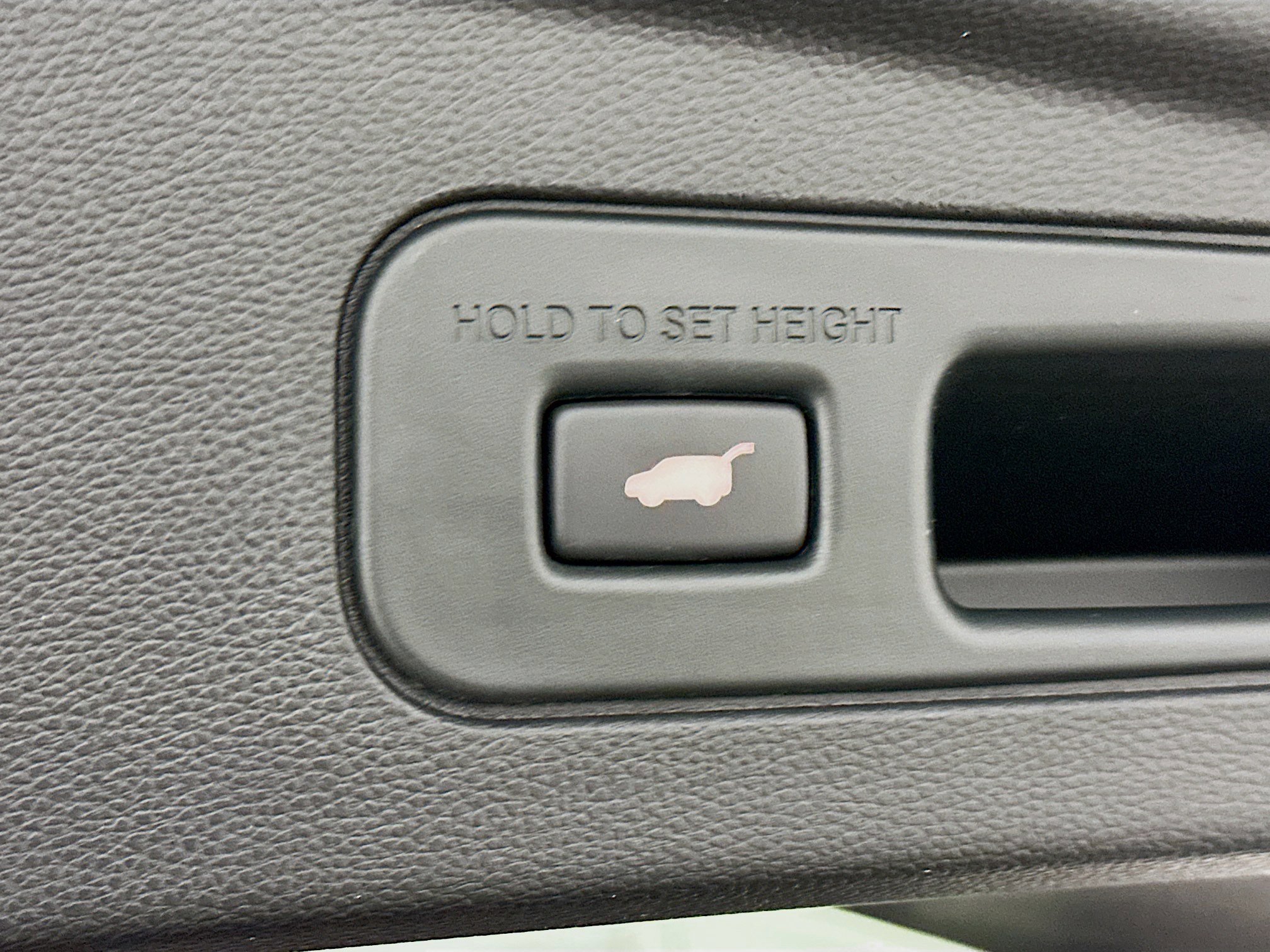 Used 2024 Acura MDX A-Spec image 32