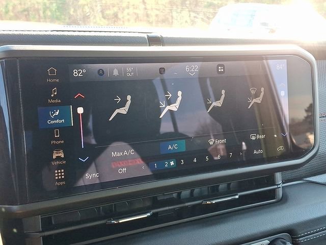 Used 2024 Jeep Wrangler Unlimited Rubicon image 16