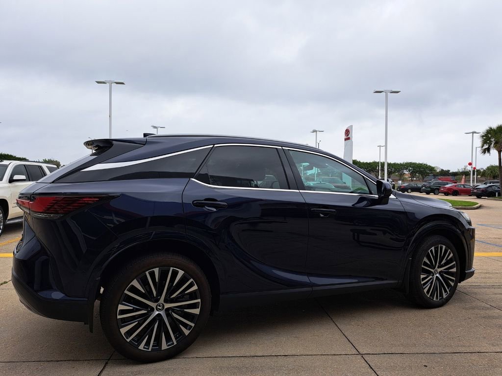 Used 2024 Lexus RX 350 Premium Plus w/ Convenience Package image 5