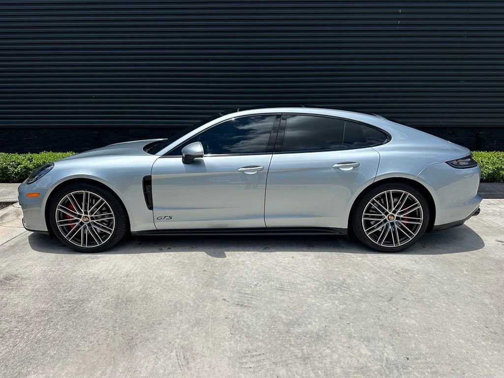 Certified 2022 Porsche Panamera GTS AWD/4WD image 2