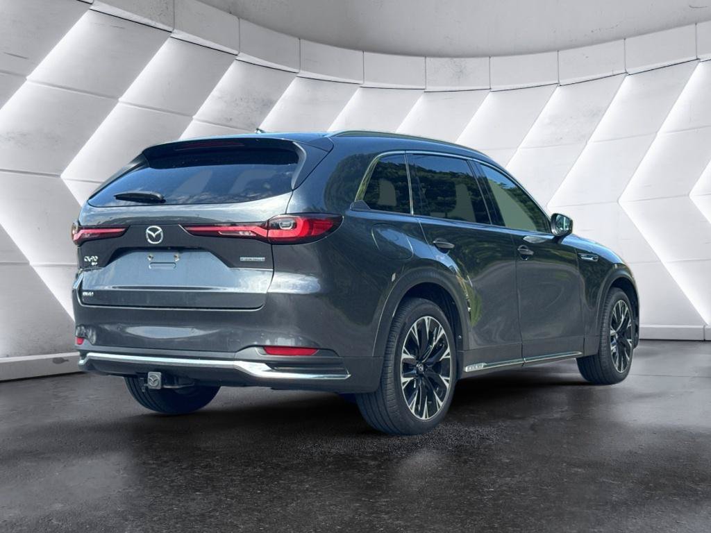 Used 2024 MAZDA CX-90 Plug-In Hybrid w/ Premium Pkg AWD/4WD image 5