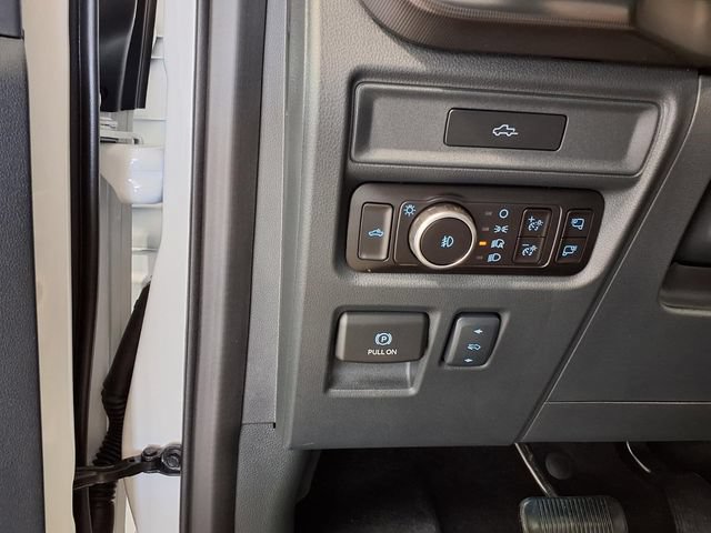 Used 2026 Ford F150 Platinum w/ Equipment Group 702A High AWD/4WD image 17