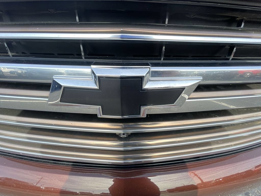 Certified 2022 Chevrolet Suburban High Country AWD/4WD image 32