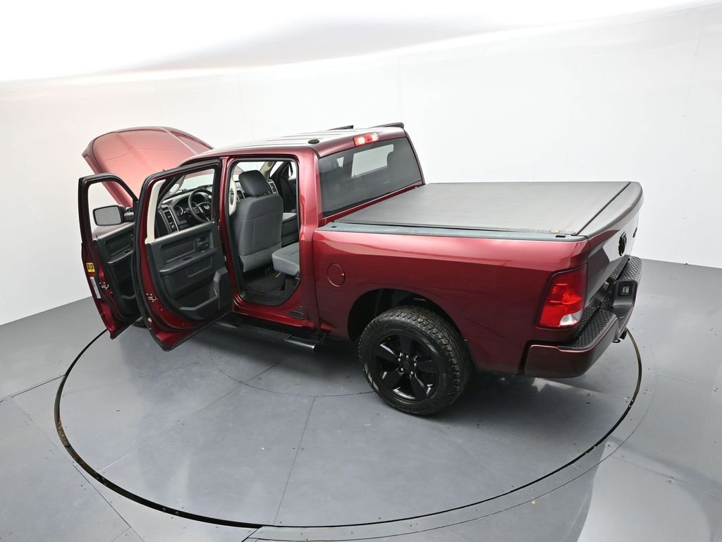 Used 2018 RAM 1500 Express w/ Express Value Package AWD/4WD image 39