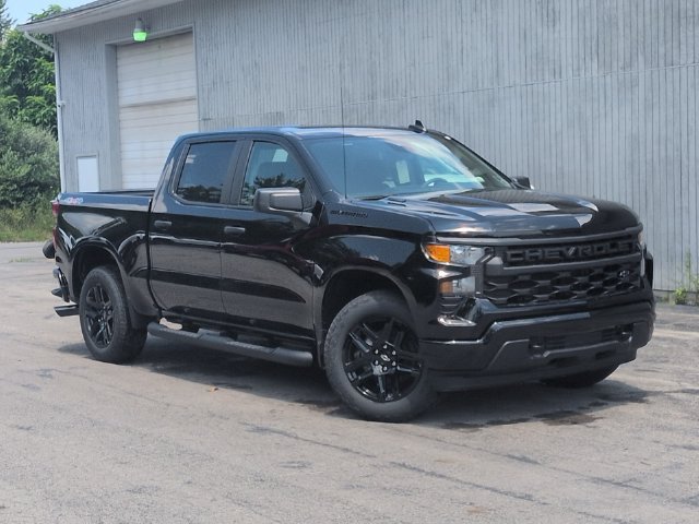New 2026 Chevrolet Silverado 1500 Custom w/ Turbomax Blackout Package AWD/4WD image 17