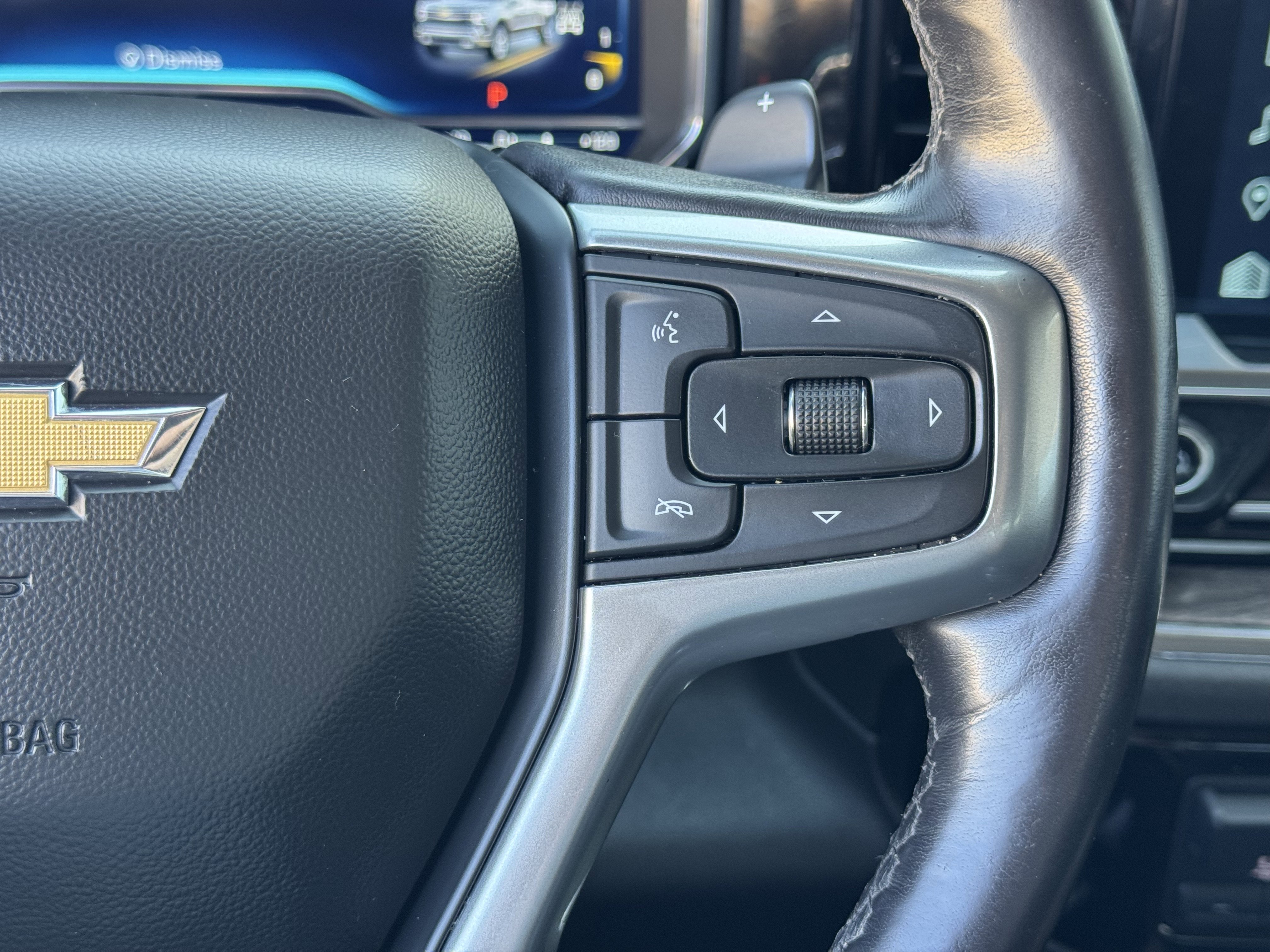 Used 2023 Chevrolet Silverado 1500 LTZ w/ Technology Package AWD/4WD image 36