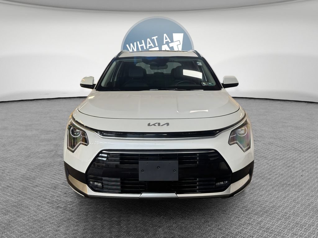 Certified 2023 Kia Niro EX Touring FWD image 9