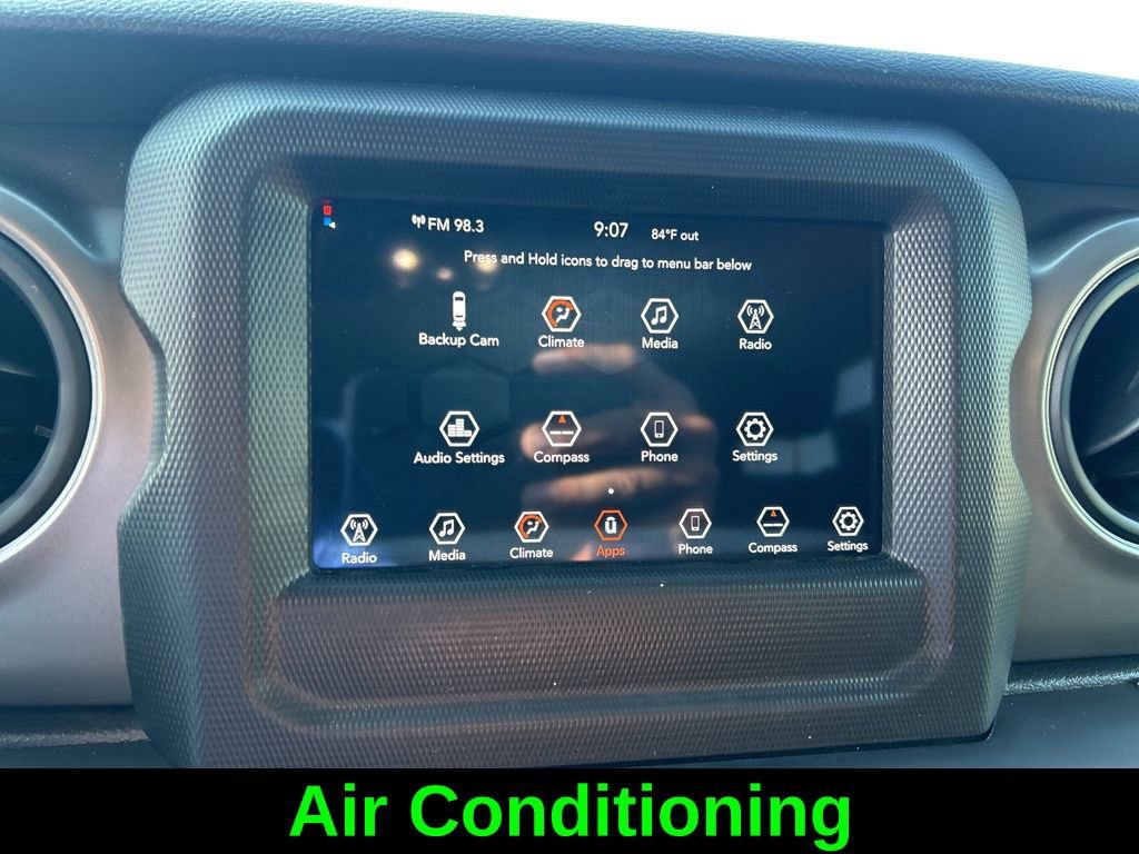 Used 2022 Jeep Wrangler Willys AWD/4WD image 15