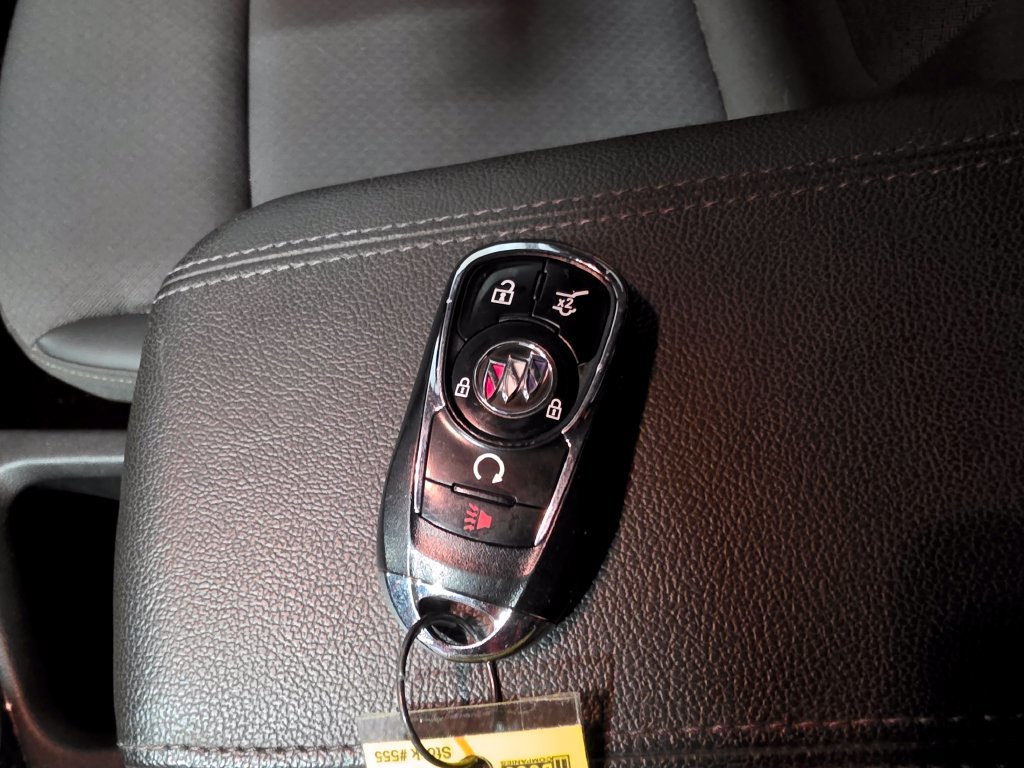 Used 2023 Buick Encore GX Select w/ Experience Buick Package FWD image 10