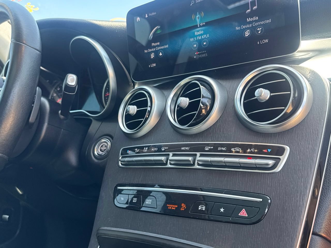 Used 2021 Mercedes-Benz GLC 300 image 31