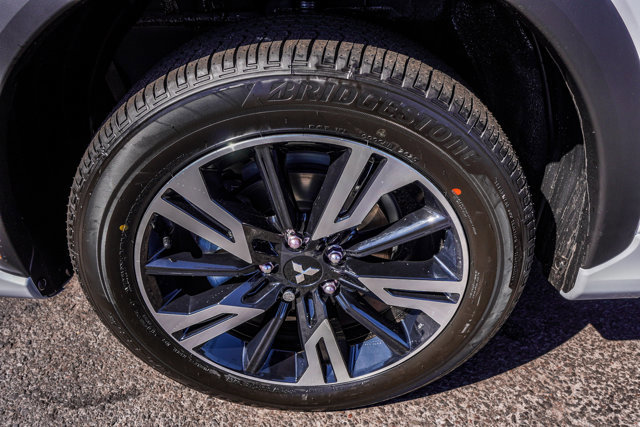 New 2026 Mitsubishi Eclipse Cross SEL image 11