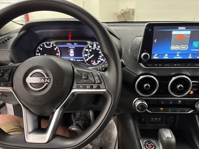 Used 2024 Nissan Sentra SV FWD image 16